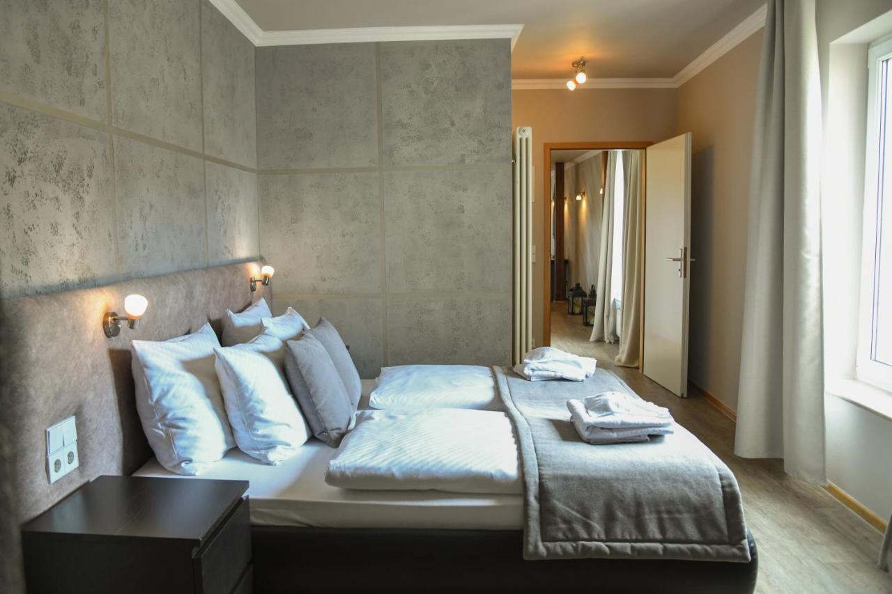 דליטש' Hotel Zum Weissen Ross מראה חיצוני תמונה