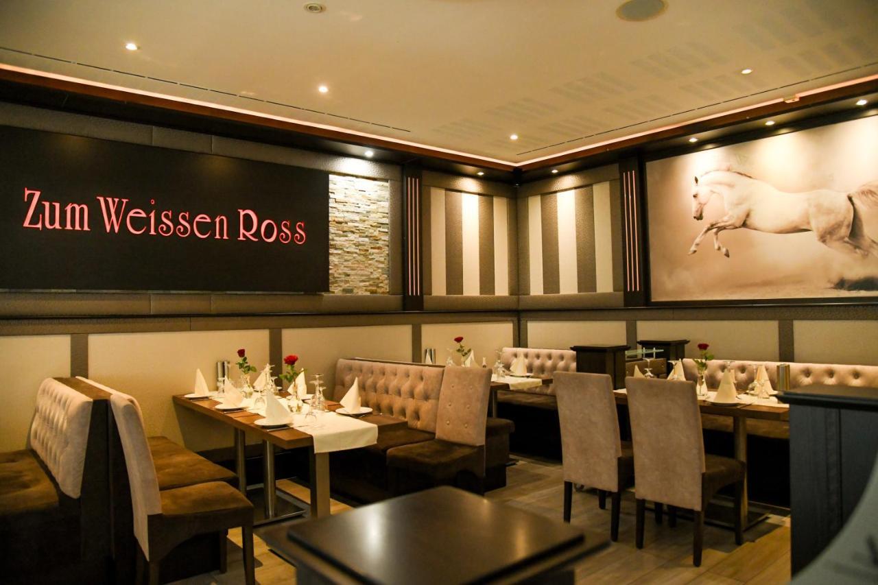 דליטש' Hotel Zum Weissen Ross מראה חיצוני תמונה