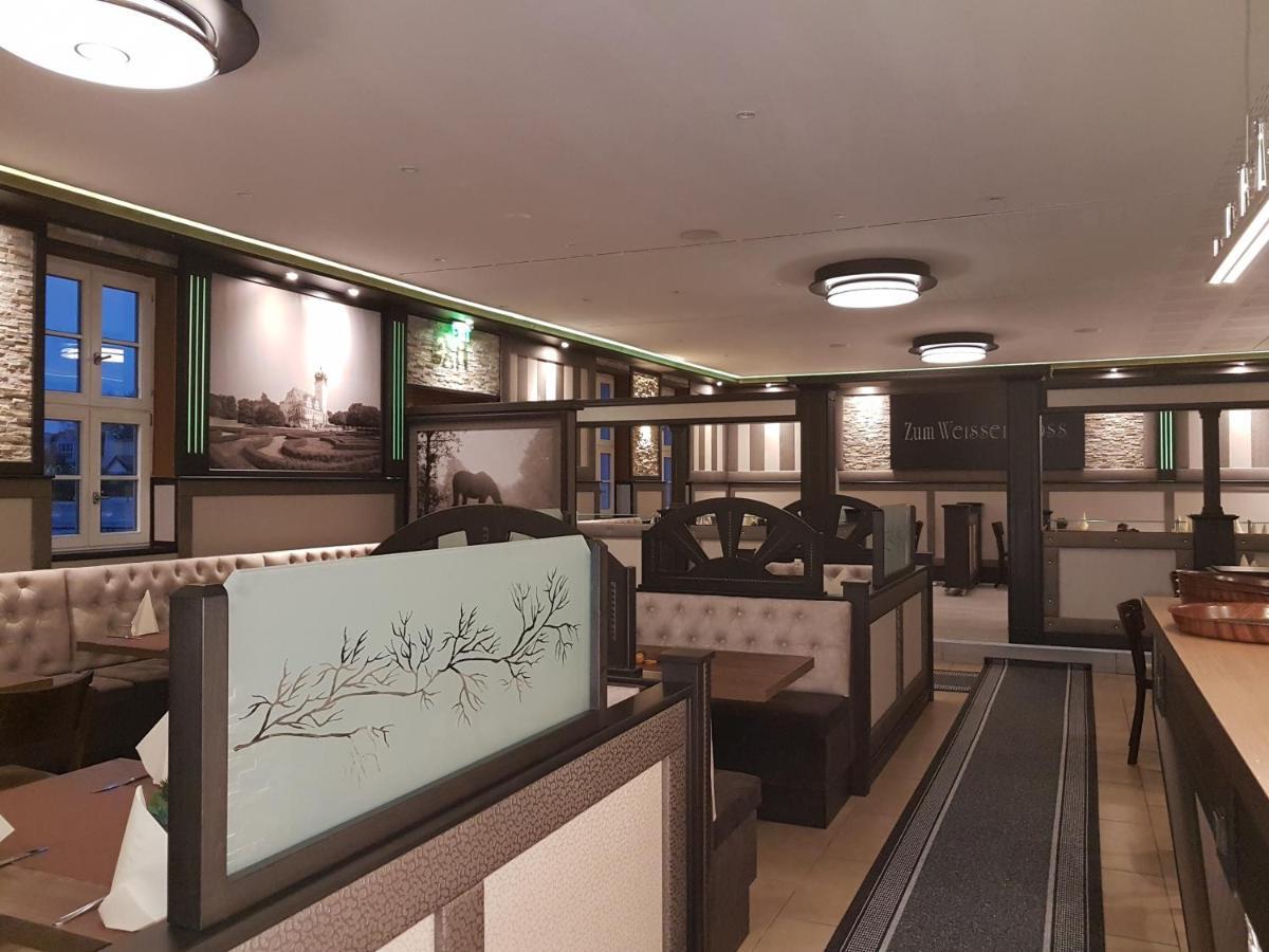 דליטש' Hotel Zum Weissen Ross מראה חיצוני תמונה