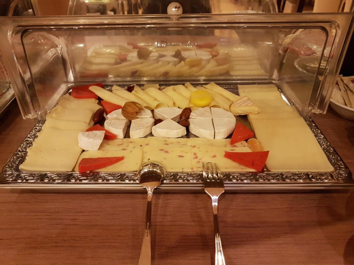 דליטש' Hotel Zum Weissen Ross מראה חיצוני תמונה