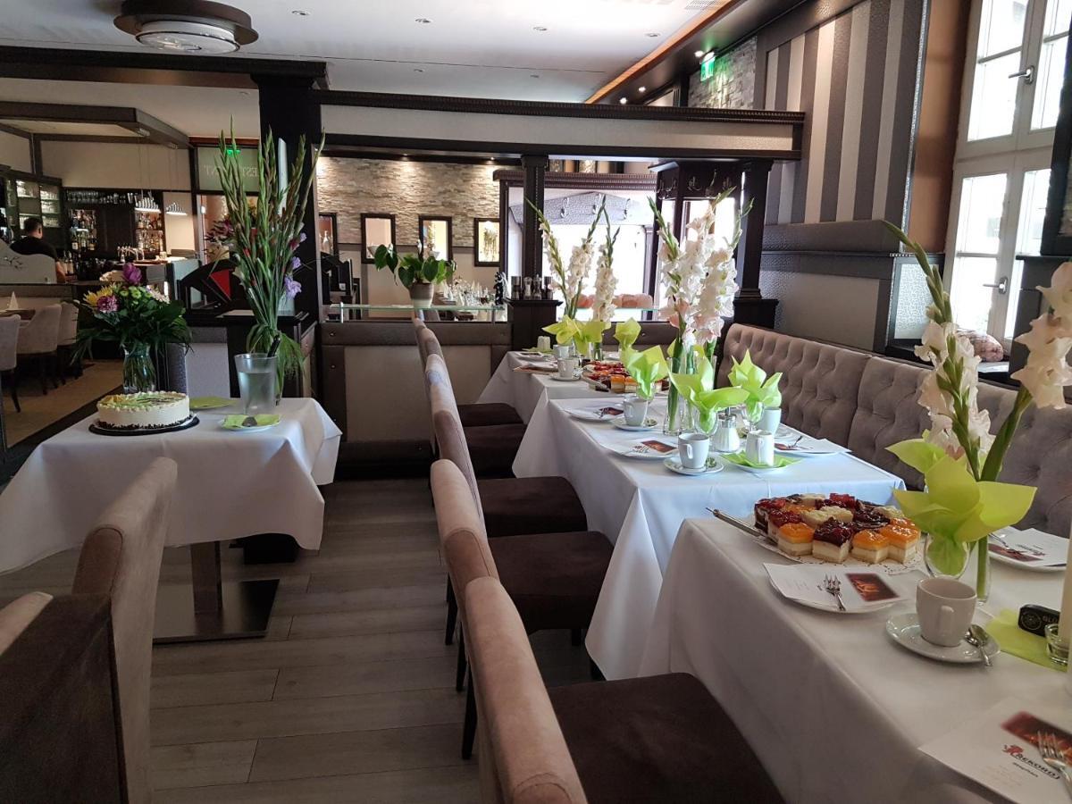 דליטש' Hotel Zum Weissen Ross מראה חיצוני תמונה